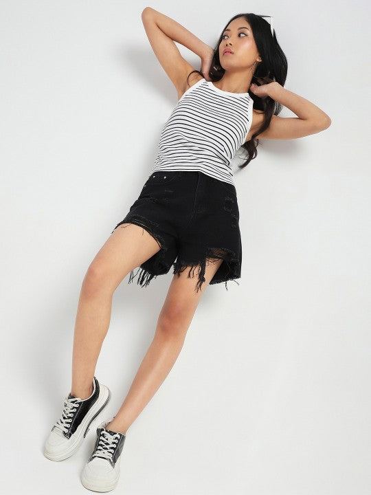 Frayed Hem Distressed Denim Shorts