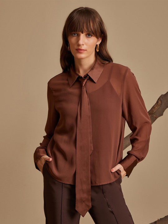 Women Spread Collar Solid Relaxed Fit Casual Shirt