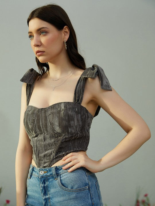 Berrylush Solid Shoulder Straps Velvet Crop Top