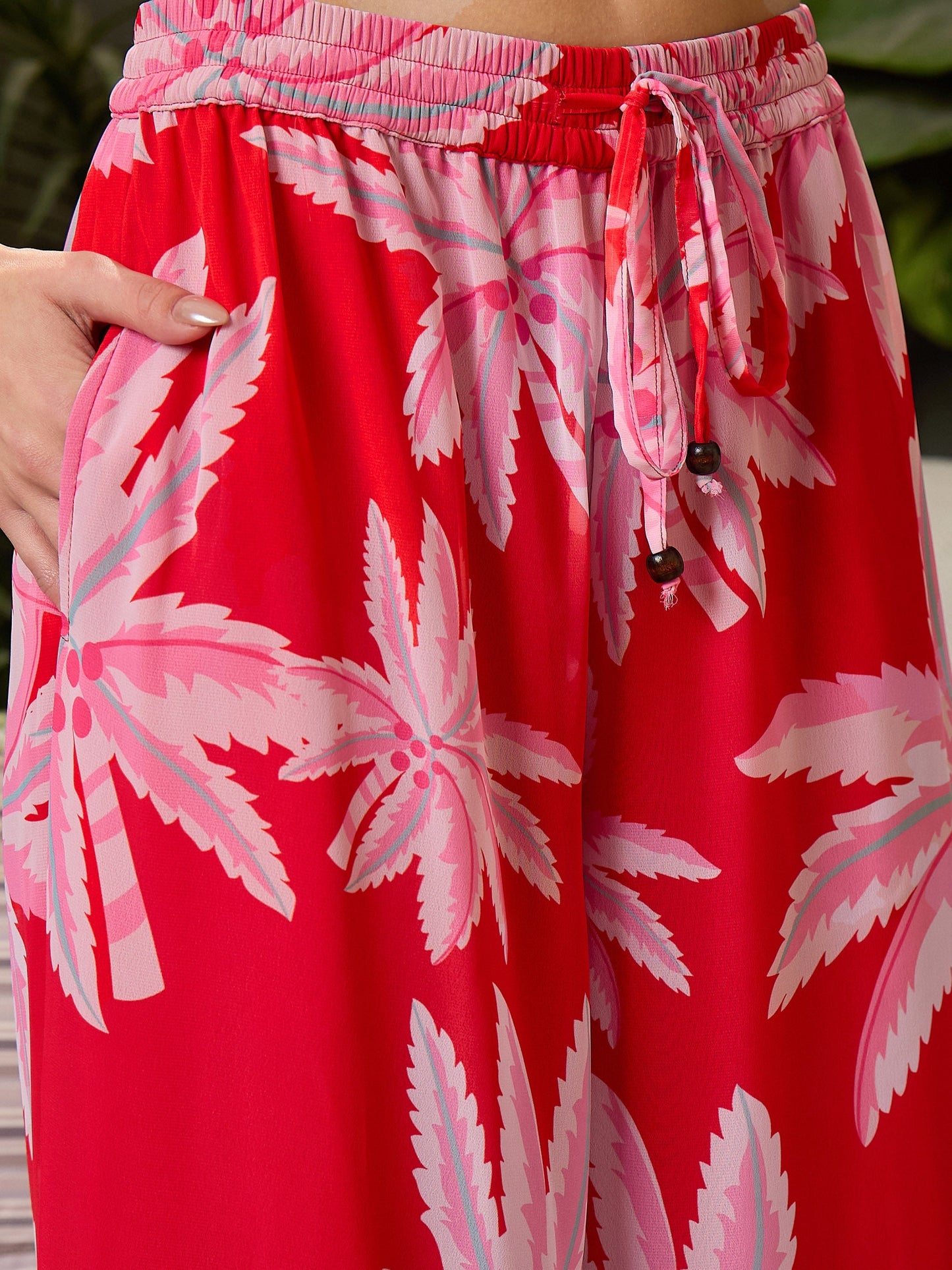 Red Floral Tube Top With Flared Pants-SFSETS96137