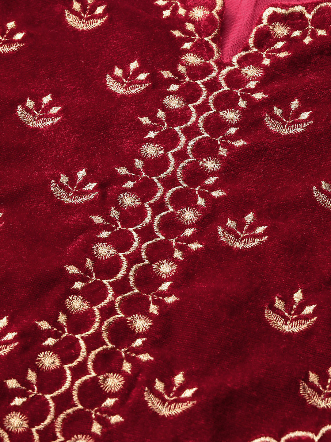 Maroon Zari Embroidery V Slit Straight Velvet Kurta
