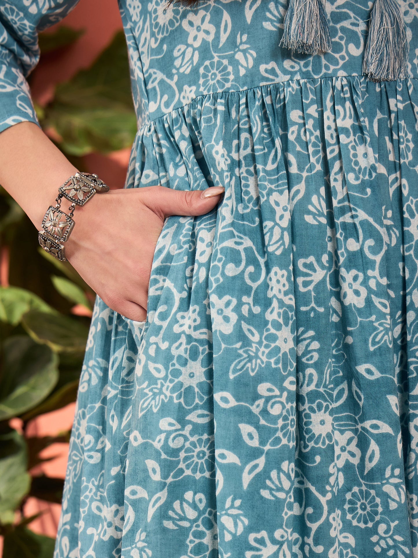 Blue Floral Front Dori Gathered Kurta With Pencil Pants & Dupatta-Shae by SASSAFRAS