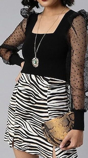 Sera Printed Animal Print A-Line Mini Skirt