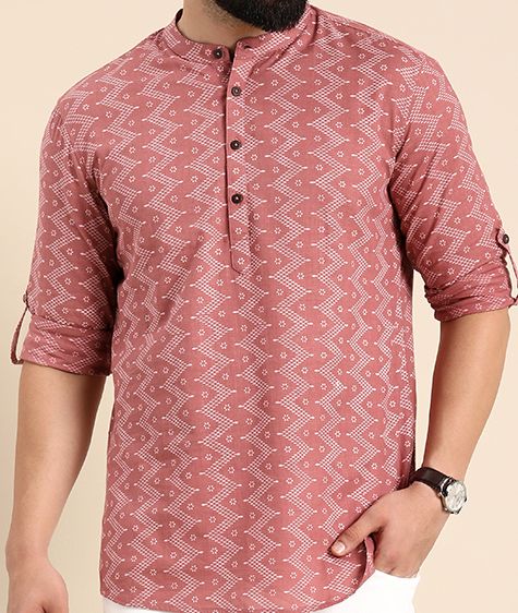 Men Geometric Printed Cotton Short Kurta