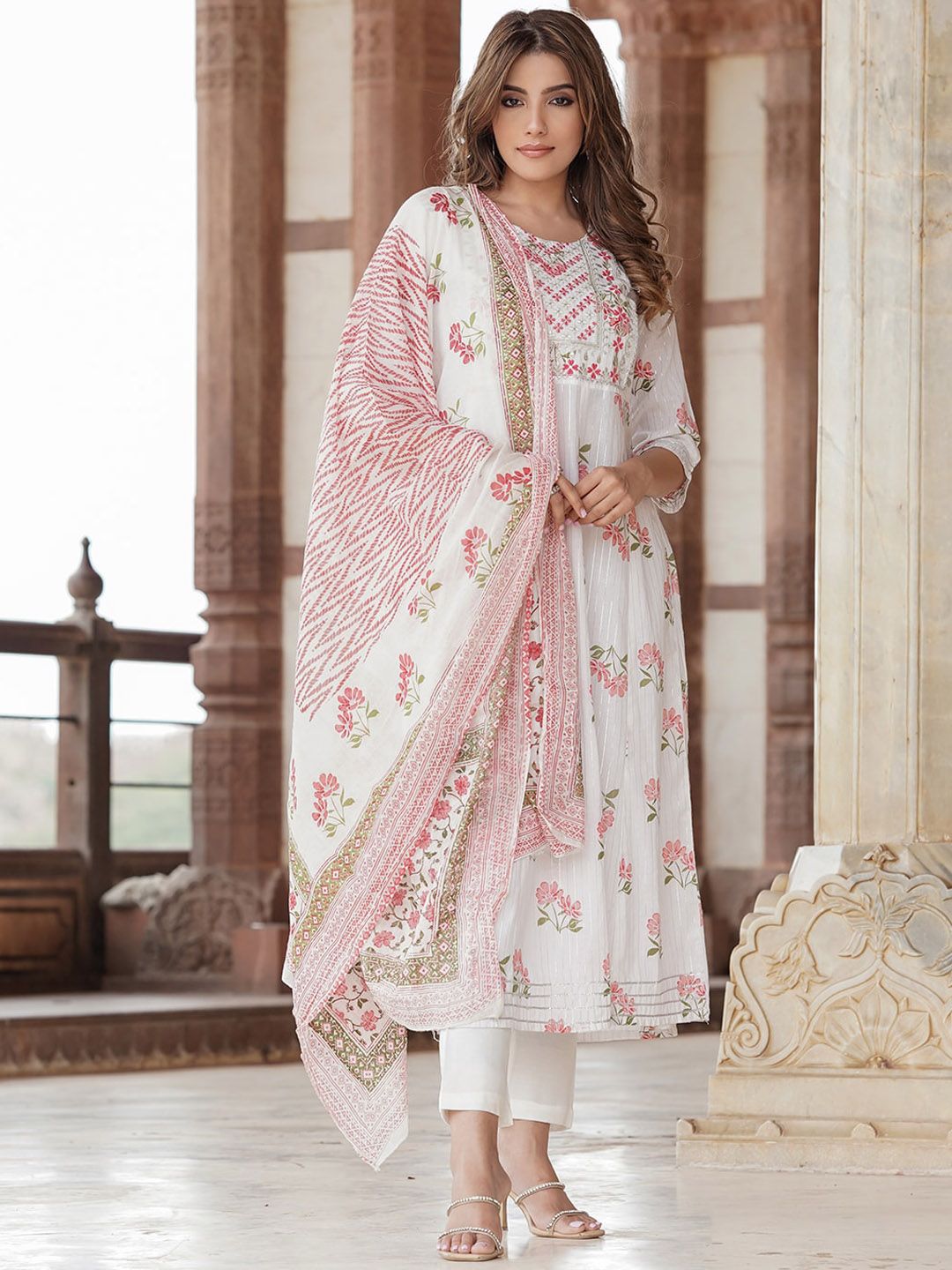 Ethnic Motifs Printed Empire Thread Work Pure Cotton Kurta with Trousers & Dupatta