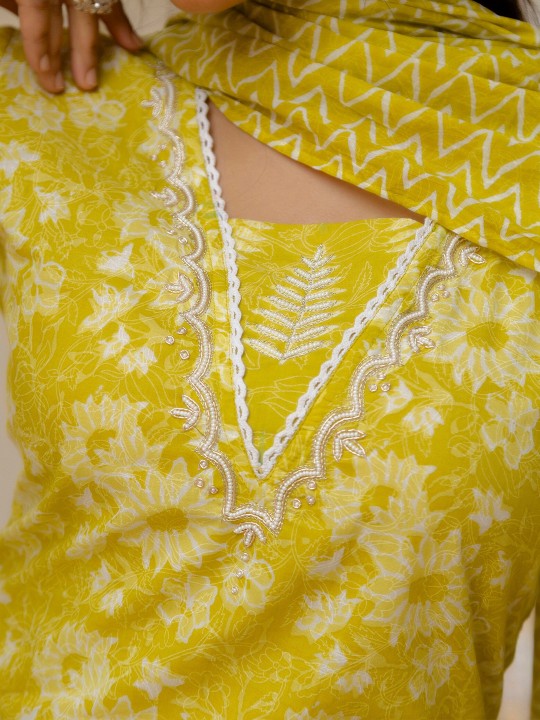Floral Yoke Design Pure Cotton Straight Kurta with Patiala & Dupatta