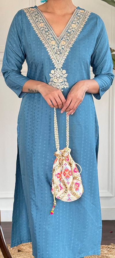 Ethnic Motifs Embroidered Regular Thread Work Kurta with Trousers & Dupatta