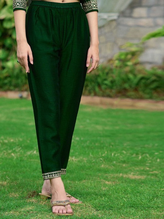 Ethnic Motifs Embroidered Sequinned Straight Kurta with Trousers & Dupatta