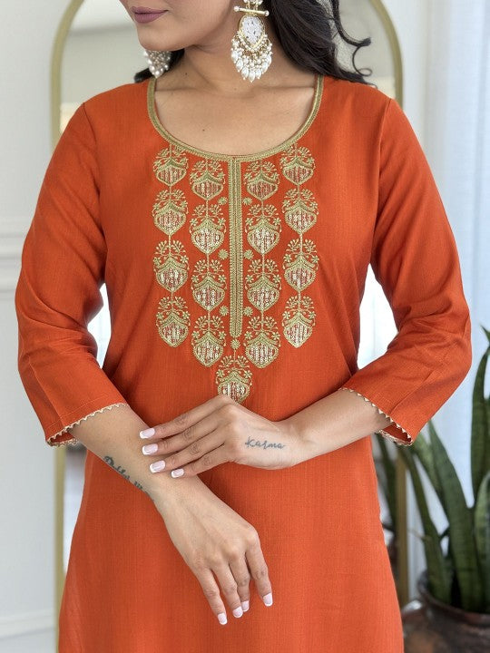 Women Ethnic Motifs Embroidered Thread Work Pure Silk Kurta with Trousers & Dupatta