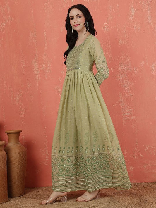 Women Floral Print Fit & Flare Maxi Dress