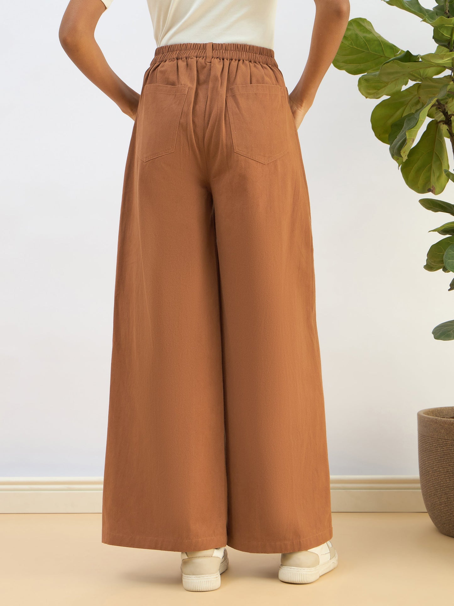 Women Brown Twill Mid Rise Flared Pants