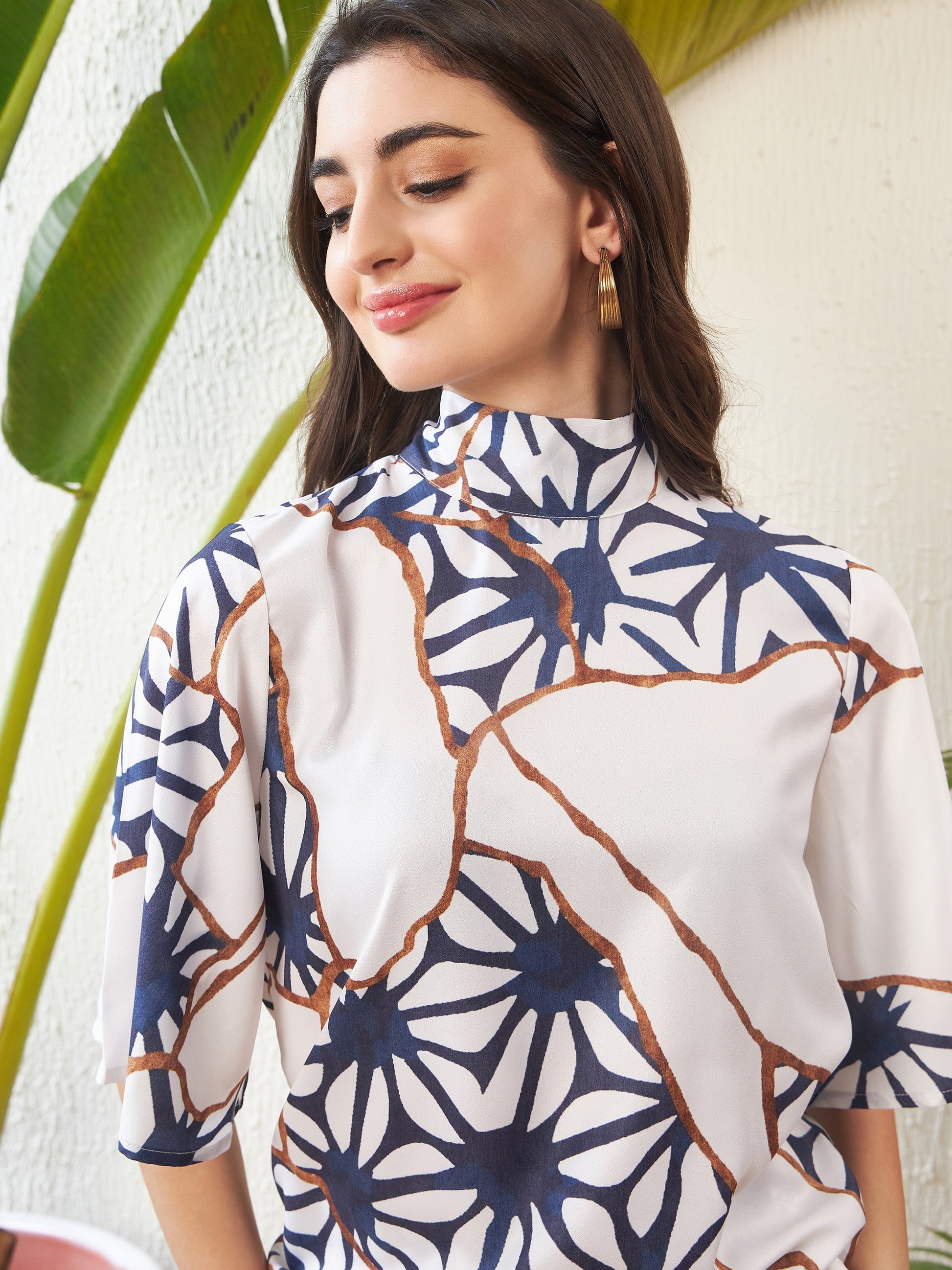 White Abstract Printed Top With Palazzo Pants-SASSAFRAS
