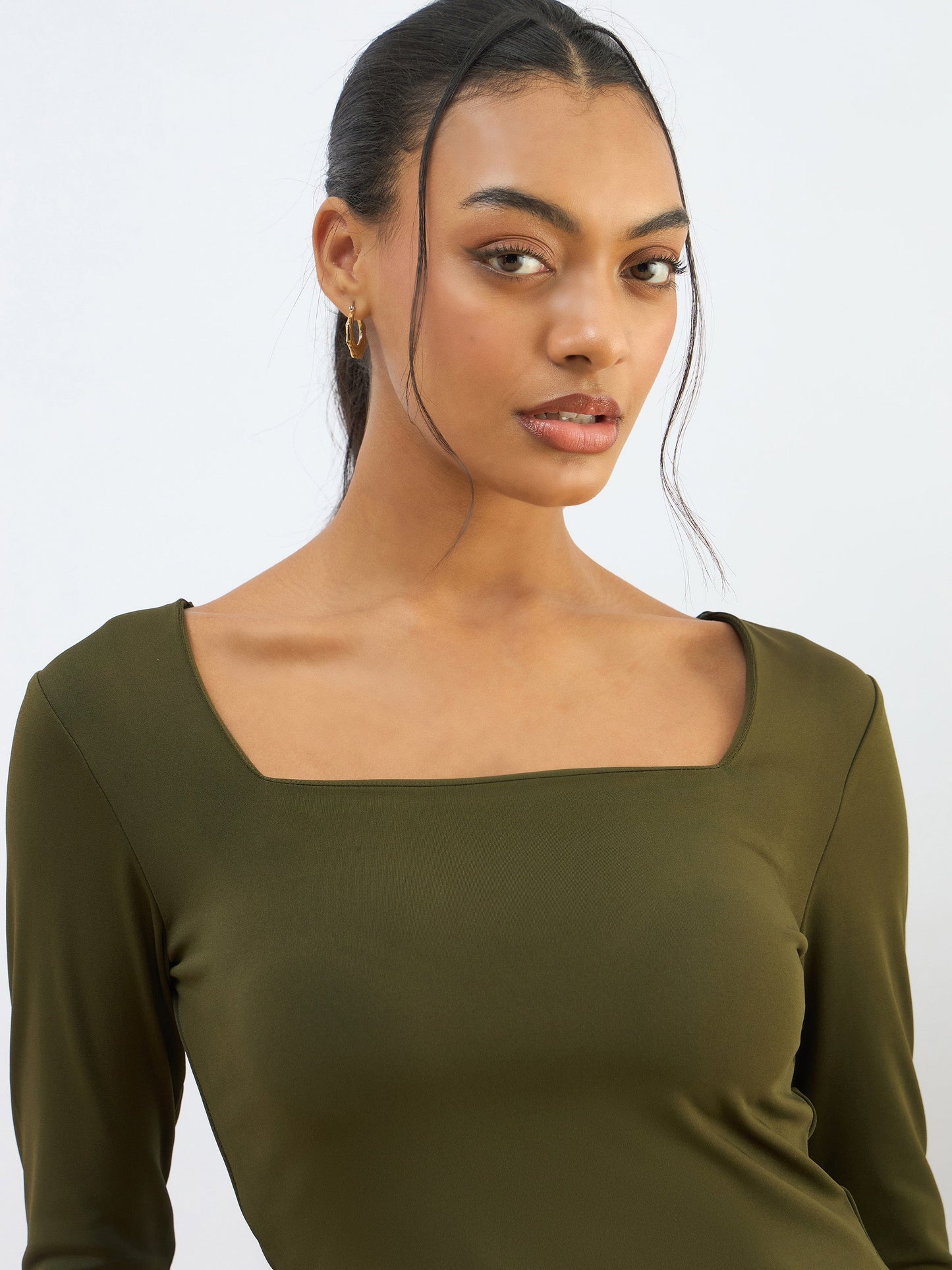 Women Olive Square Neck Knitted Crop Top