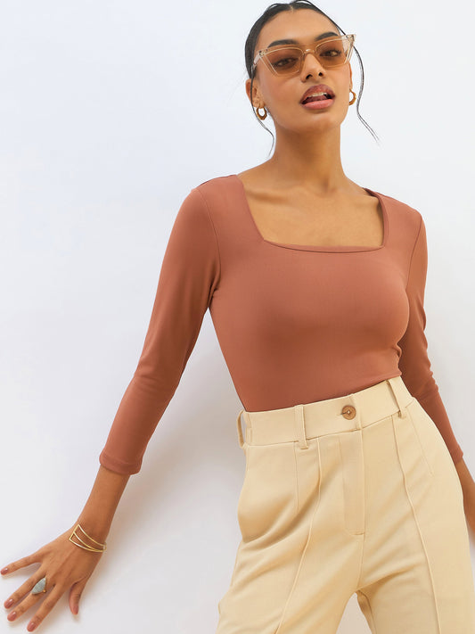 Women Rust Square Neck Knitted Crop Top