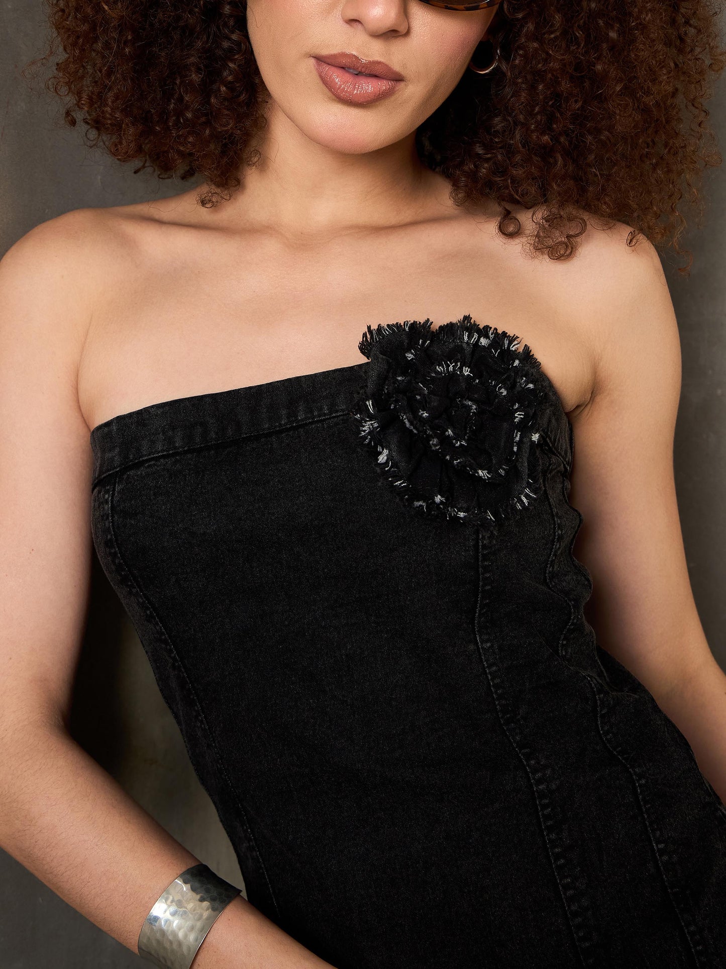 Women Black Washed Denim Corsage Detail Tube Top