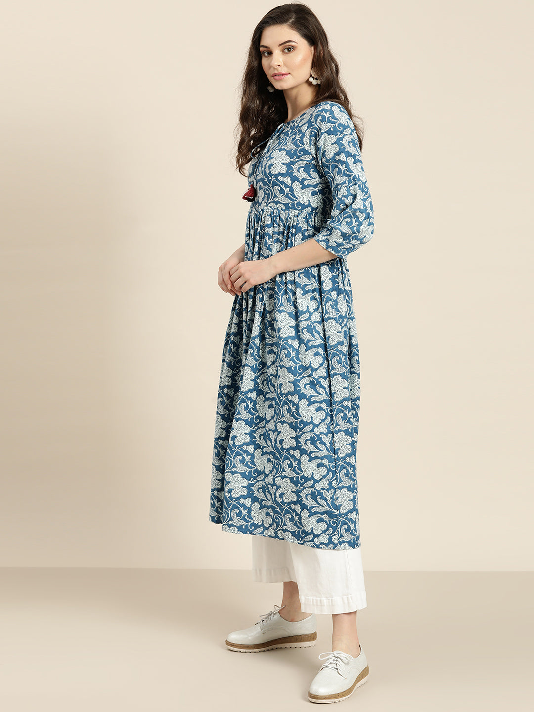 Blue Floral Gathered Kurta Shkur00037