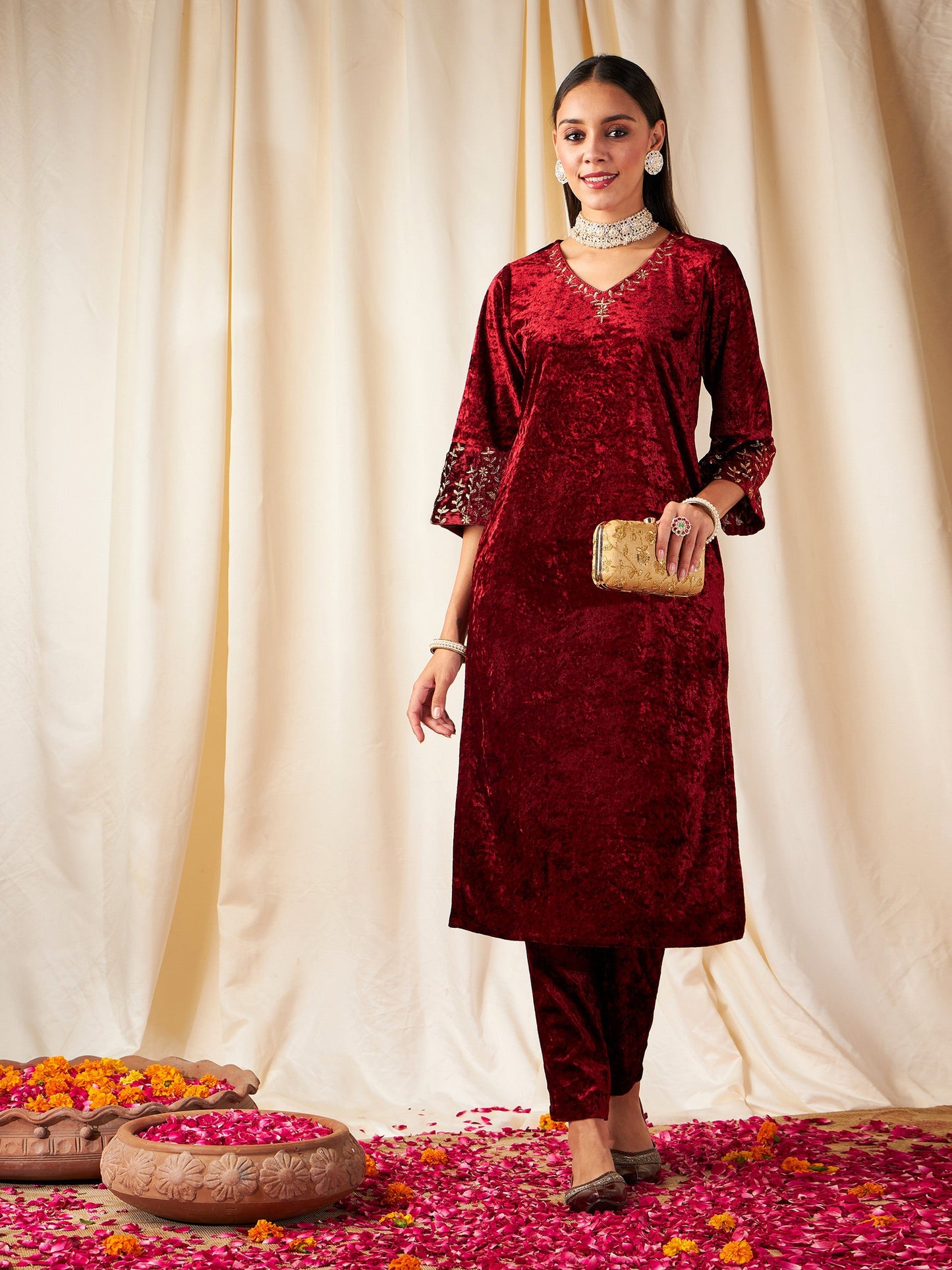 Maroon  Velvet Sleeve Embroidered Straight Kurta-Shae by SASSAFRAS