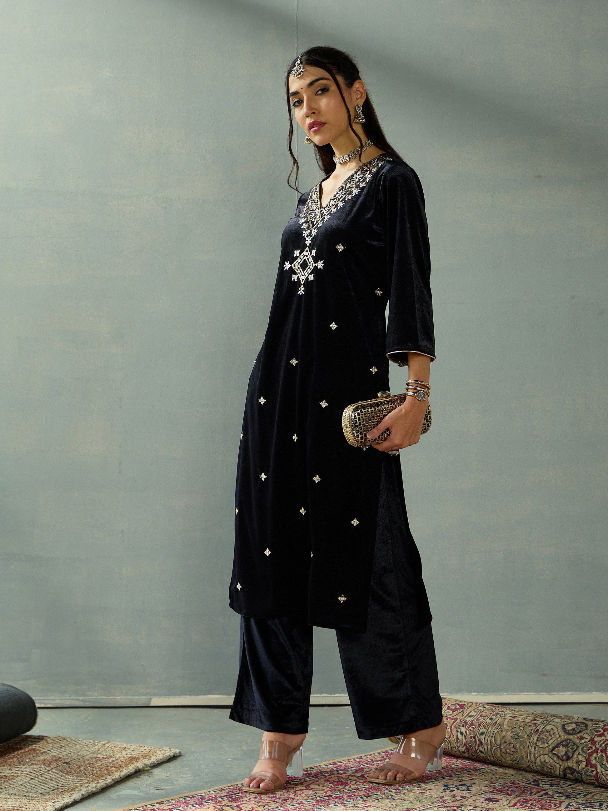 Black Velvet V-Neck Embroidered Kurta-Shae by SASSAFRAS