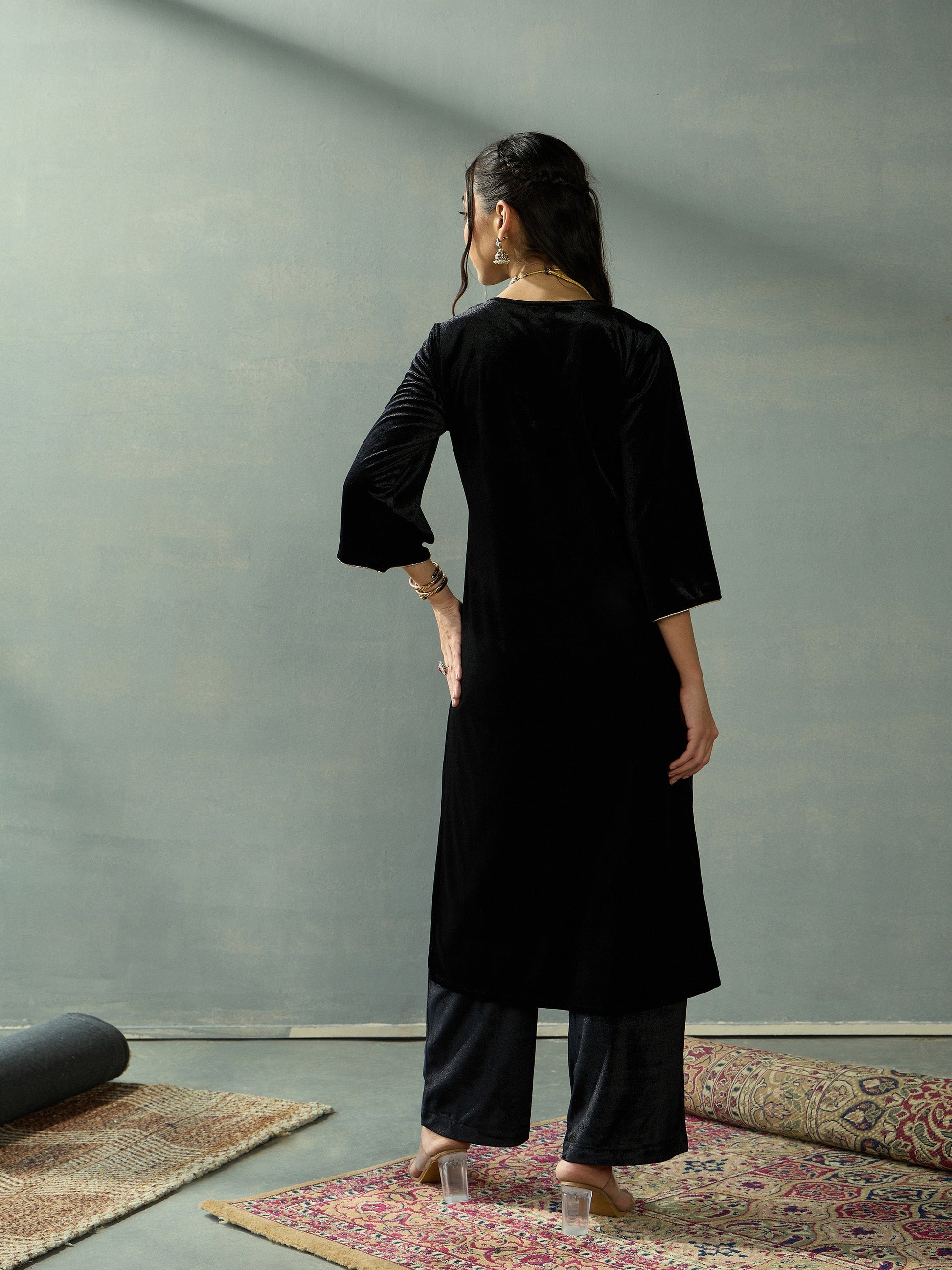 Black Velvet V-Neck Embroidered Kurta-Shae by SASSAFRAS