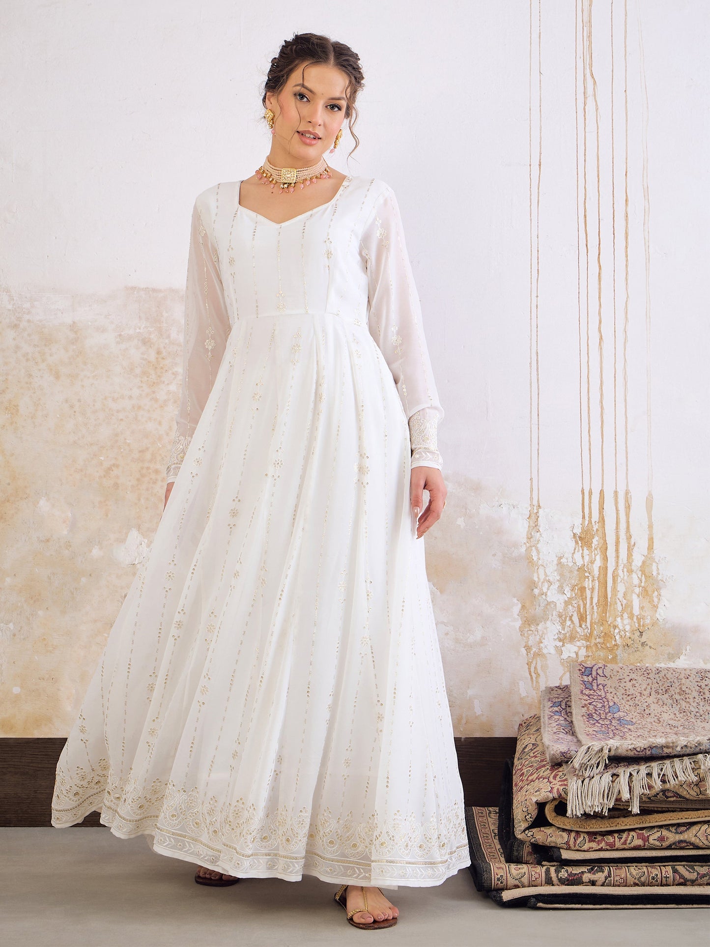 Women White Sequence Sweetheart Neck Anarkali Kurta