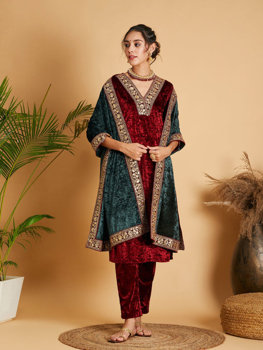 Emerald Velvet Lace Detail Dushala-Shae by SASSAFRAS