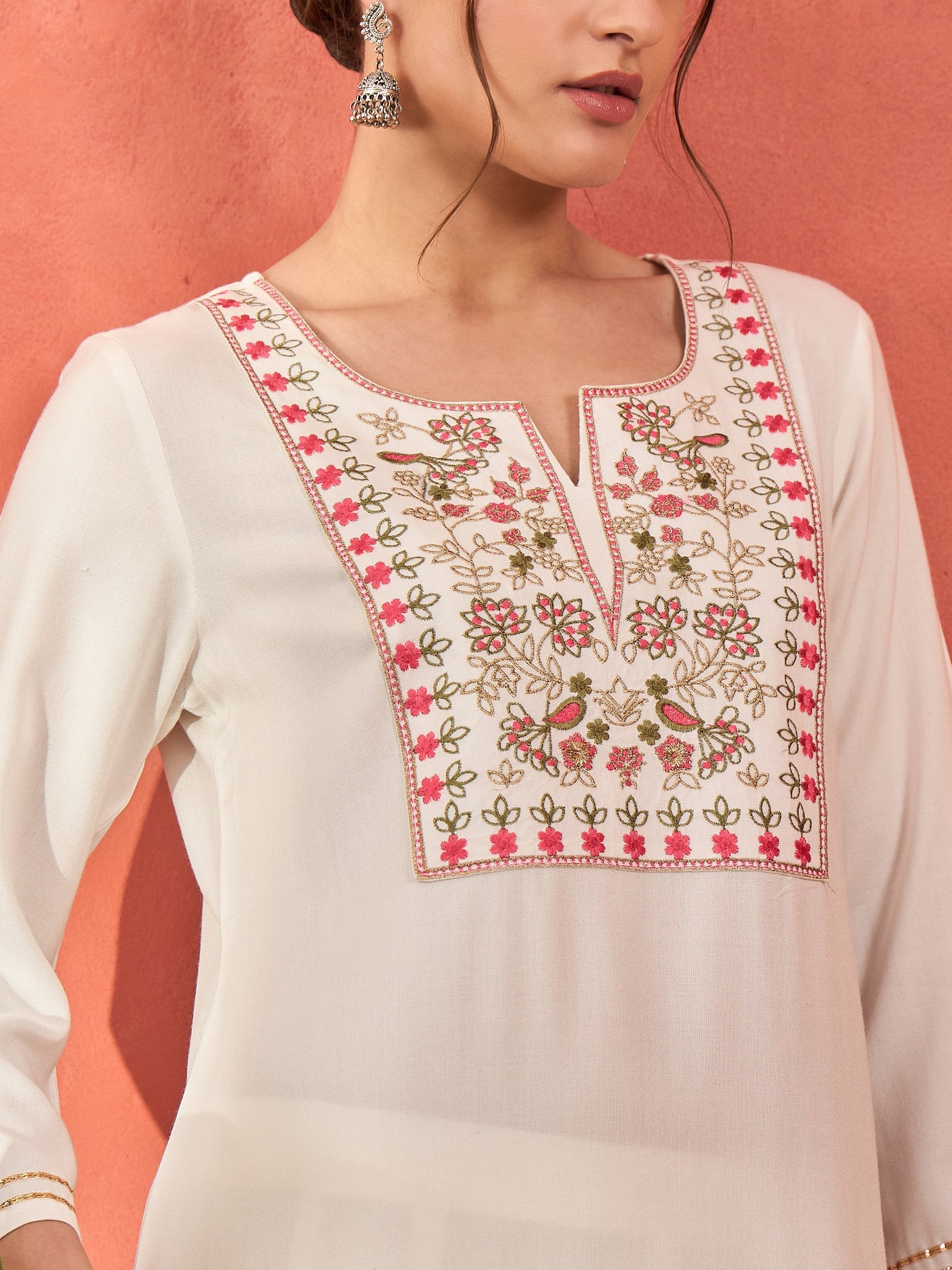 White Rayon Embroidered Short Kurta With Salwar-Shae by SASSAFRAS