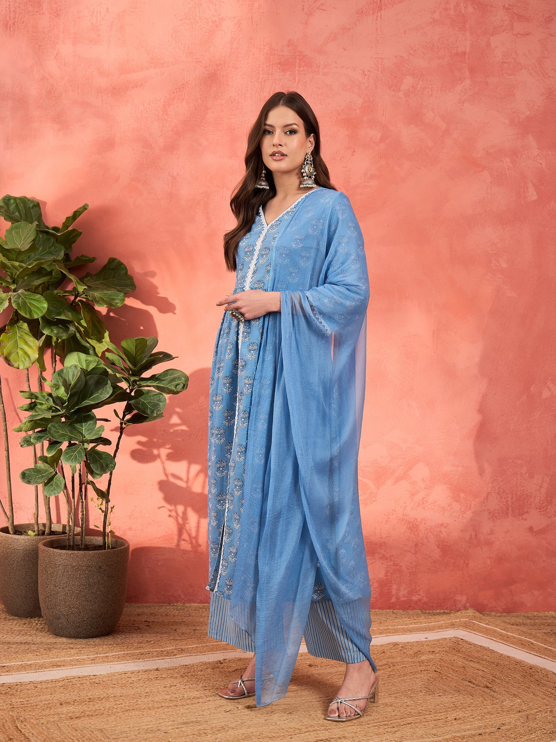 Blue Floral Front Slit Kurta With Pencil Pants & Dupatta-Shae by SASSAFRAS