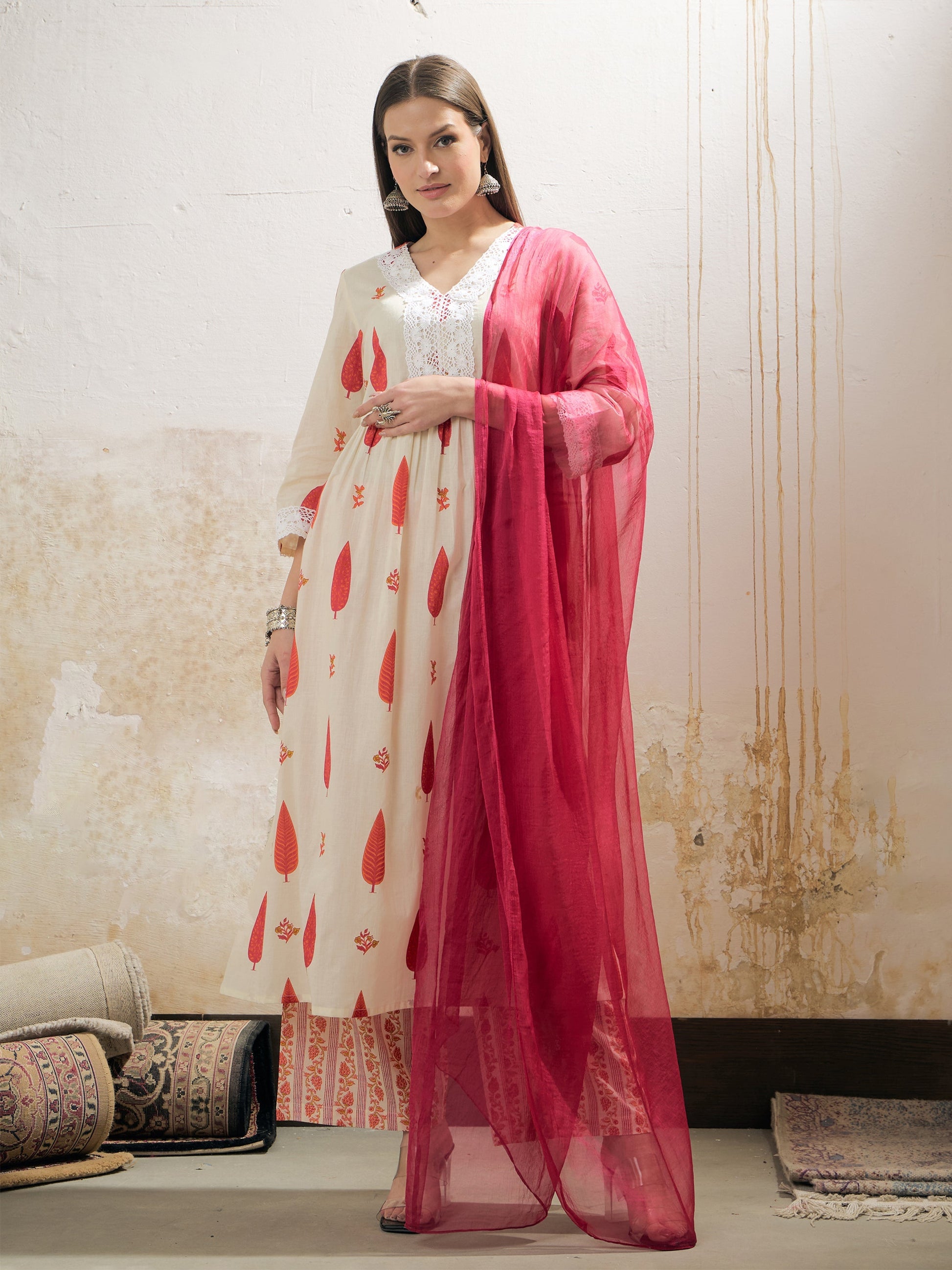 White & Red Floral Gathered Kurta With Pencil Pants & Dupatta-Shae by SASSAFRAS