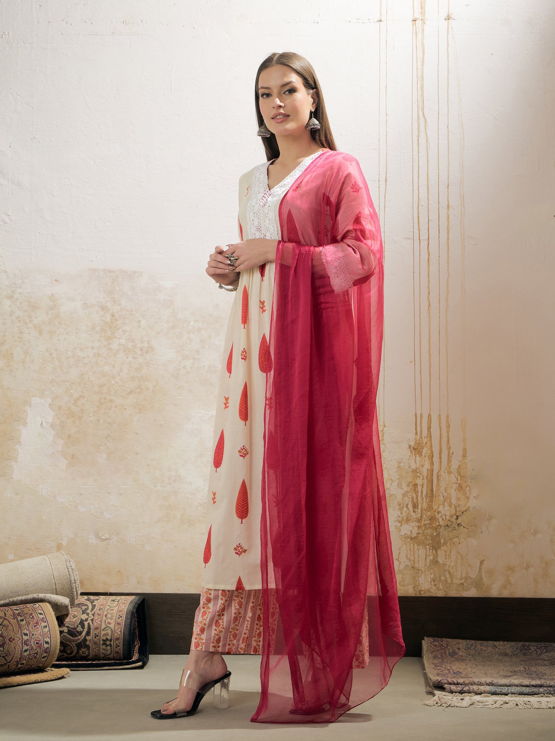 White & Red Floral Gathered Kurta With Pencil Pants & Dupatta-Shae by SASSAFRAS