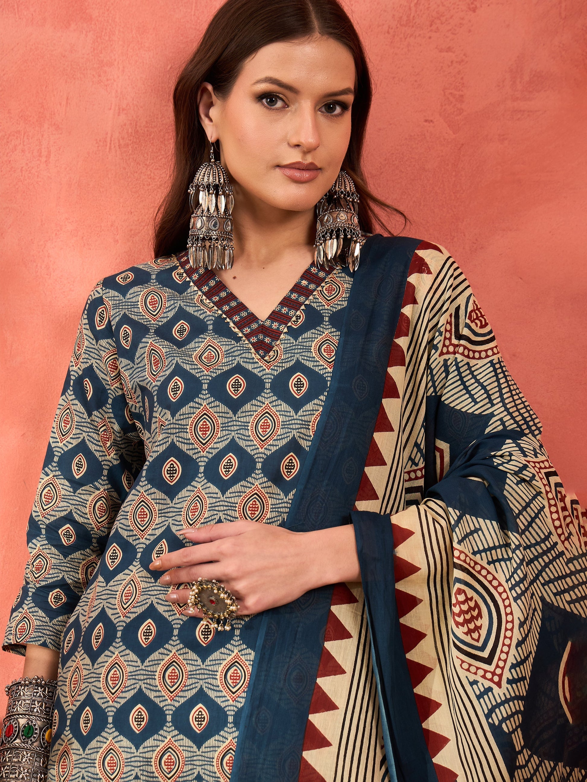 Navy Geometric Print V Neck Kurta With Pencil Pants & Dupatta-Shae by SASSAFRAS