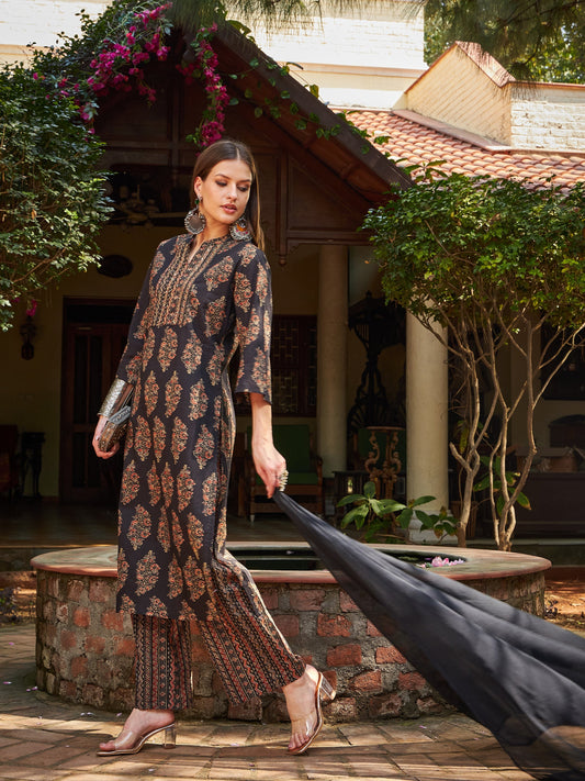 Black Floral Straight Kurta With Pants & Dupatta-Shae by SASSAFRAS