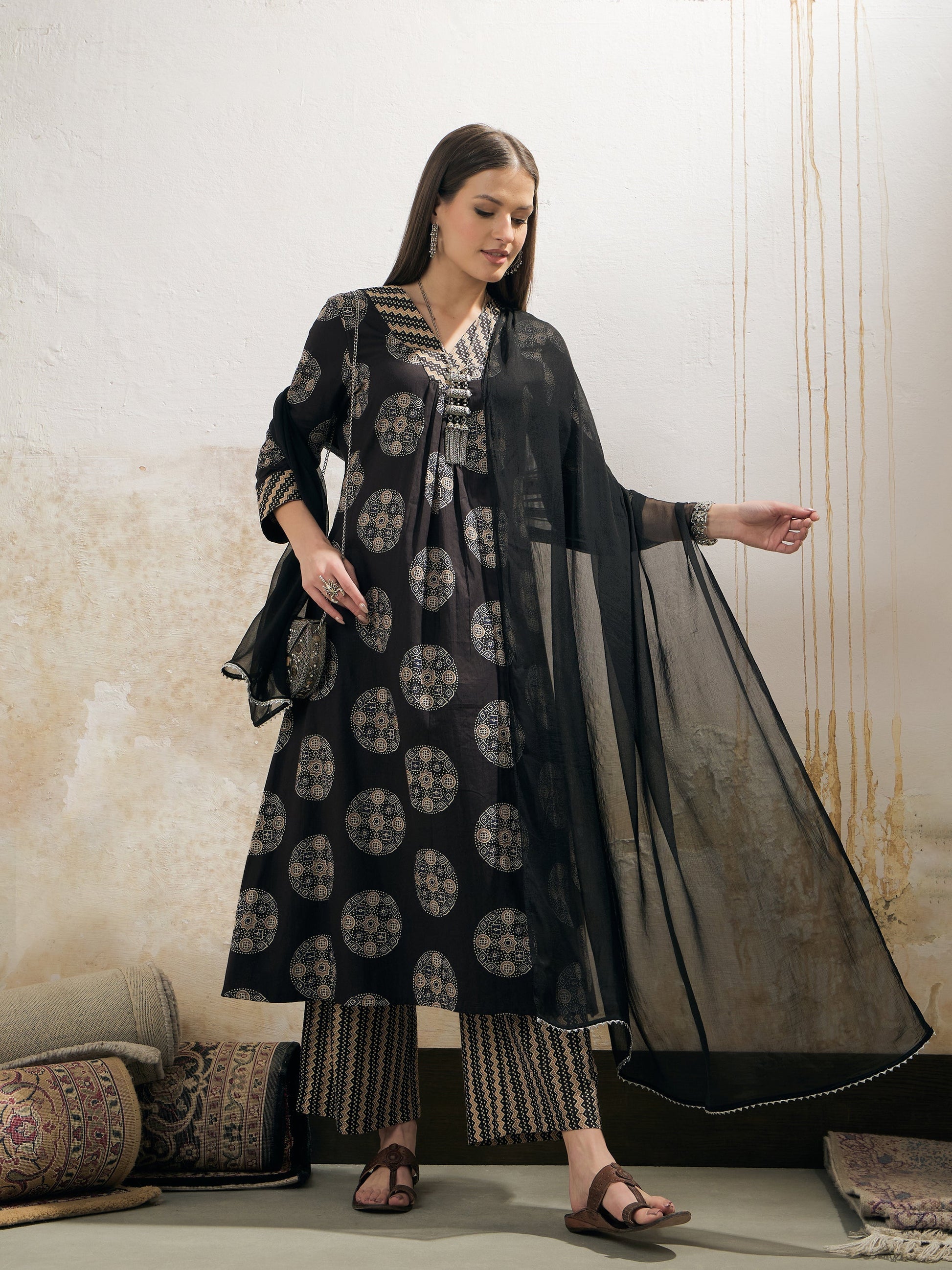 Black Geometric Print V Neck Kurta With Pencil Pants & Dupatta-Shae by SASSAFRAS