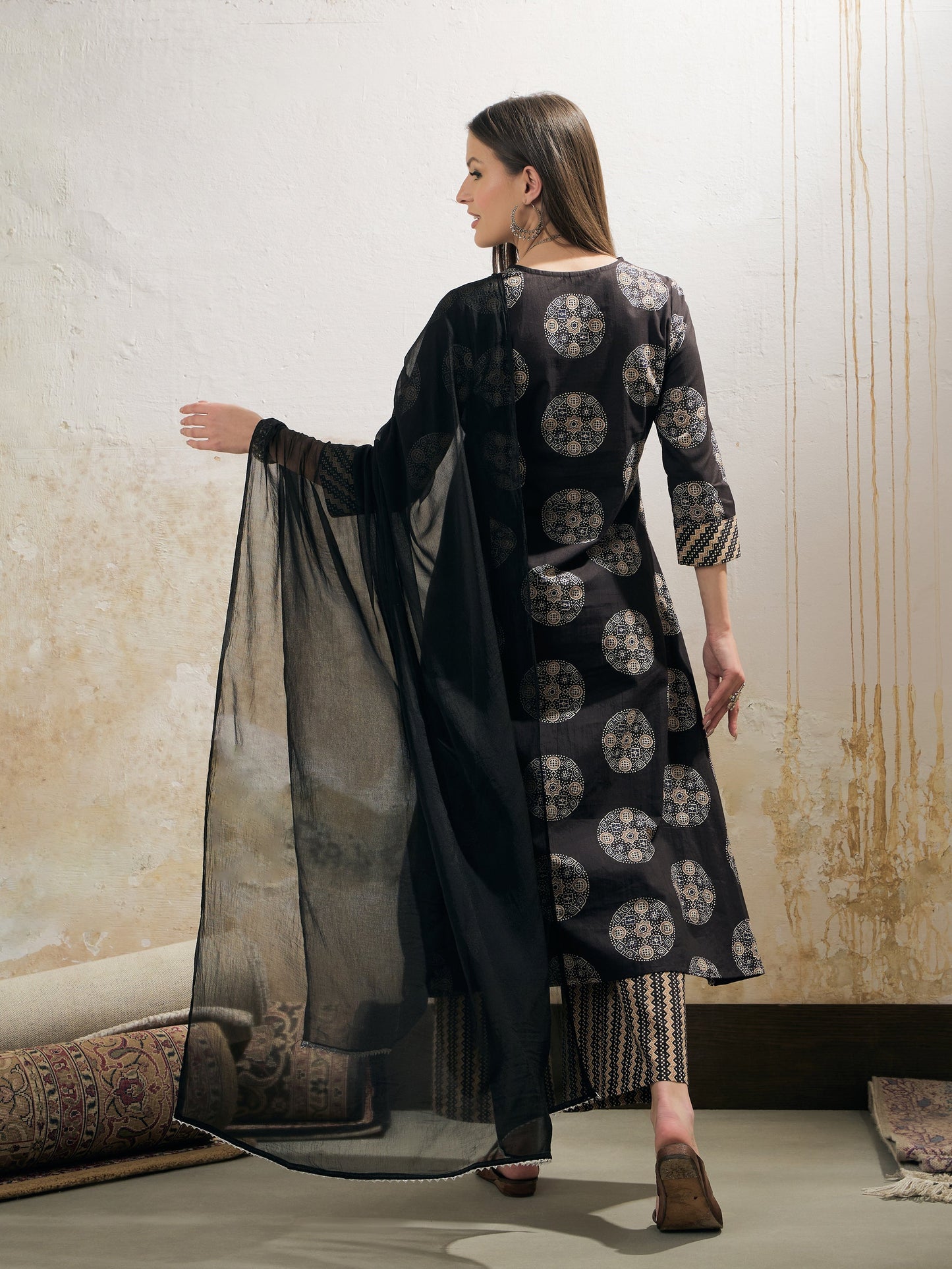 Black Geometric Print V Neck Kurta With Pencil Pants & Dupatta-Shae by SASSAFRAS