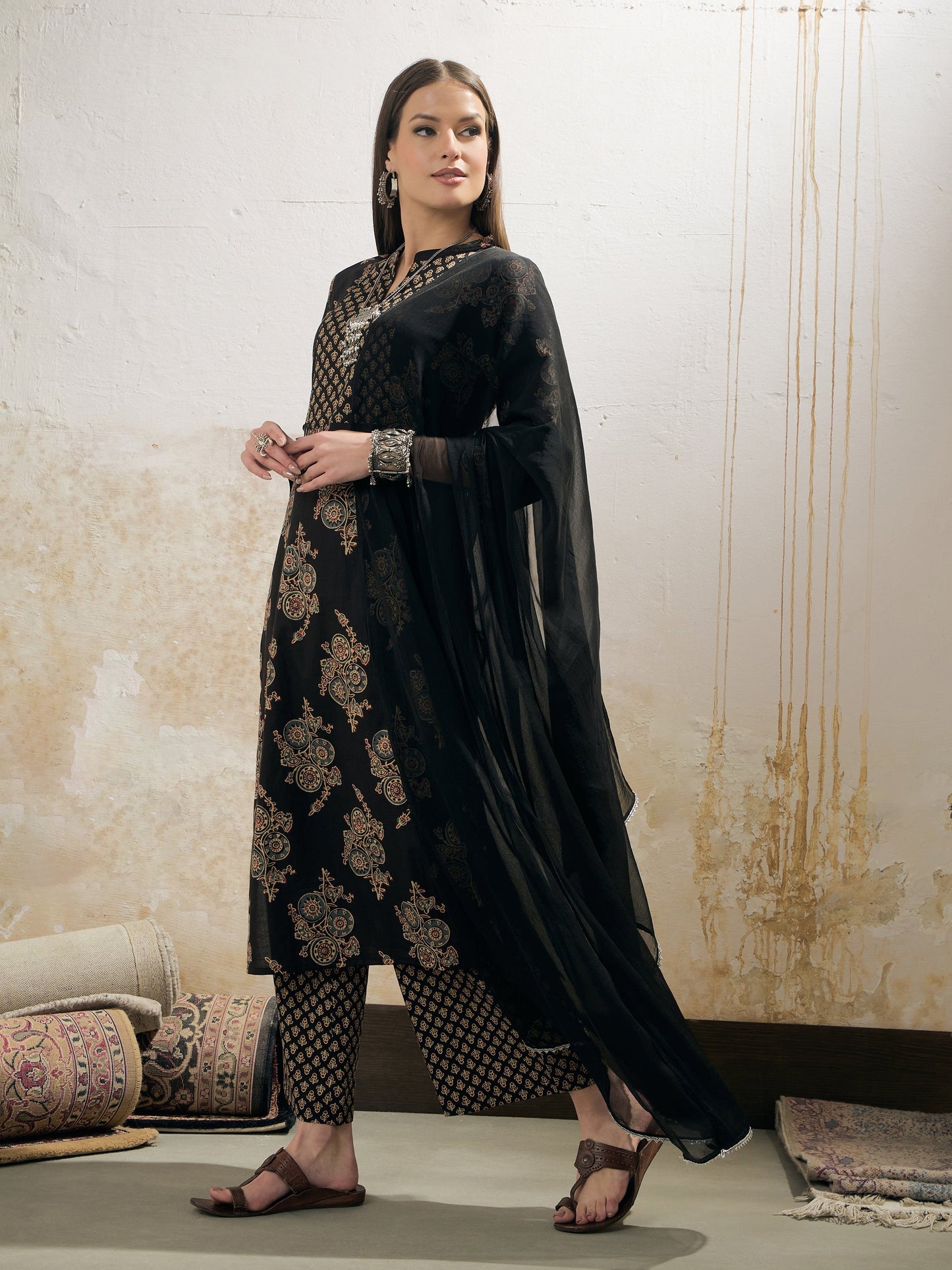 Black Floral Straight Kurta With Pencil Pants & Dupatta-Shae by SASSAFRAS