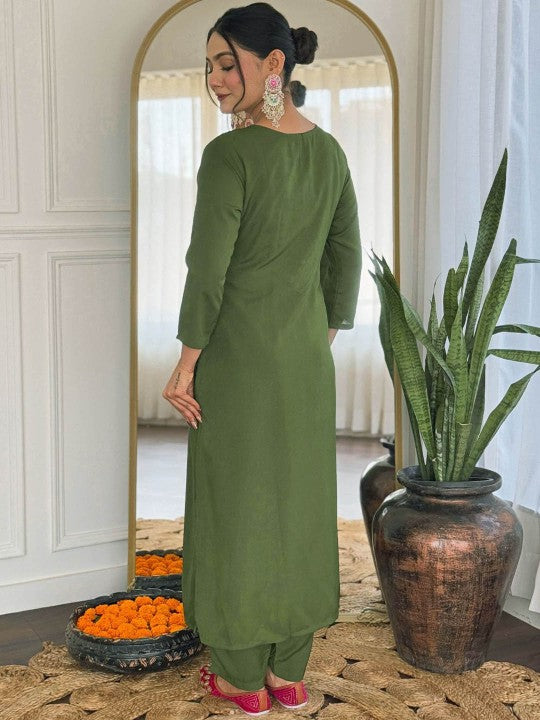 Women Floral Embroidered Regular Chikankari Kurta with Trousers & Dupatta