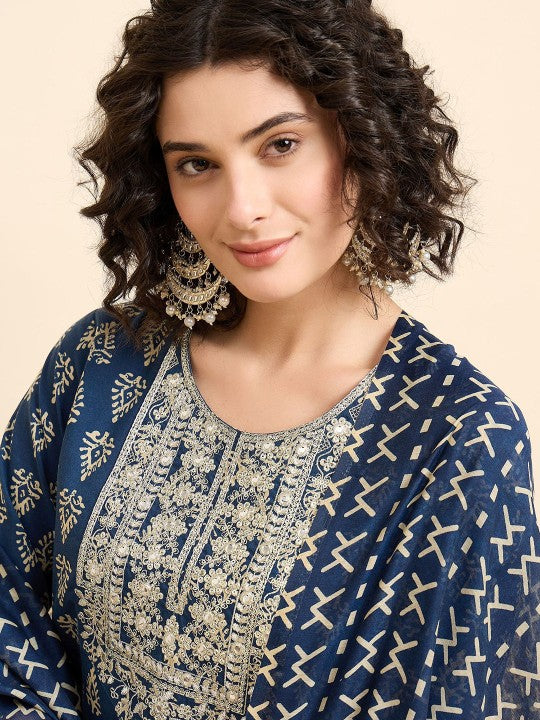 Women Ethnic Motifs Printed Regular Kurta with Trousers & Dupatta